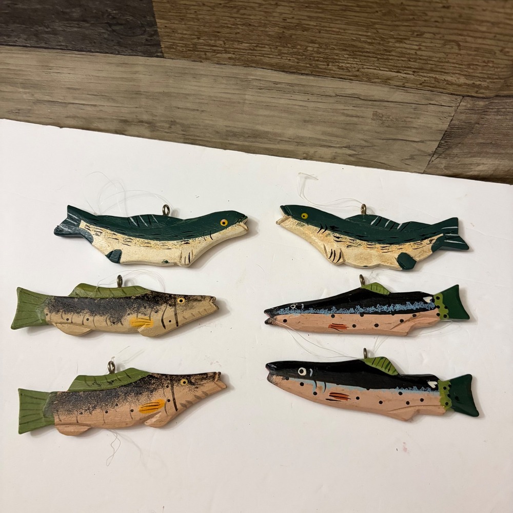 Vintage Hand Painted Wooden Fish Ornaments Set of 6 Cabin Lodge Decor 4 Inch